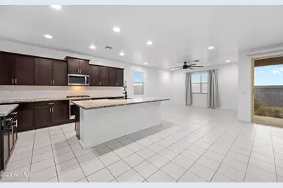 4624 S 111th Avenue, Tolleson, AZ 85353 - Photo 8