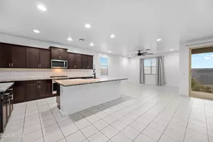 4624 S 111th Ave, Tolleson, AZ 85353 - Photo 8