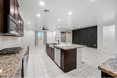 4624 S 111th Avenue, Tolleson, AZ 85353 - Photo 14