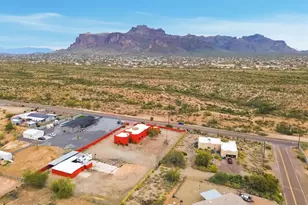 318 S Goldfield Rd, Apache Junction, AZ 85119 - Photo 52