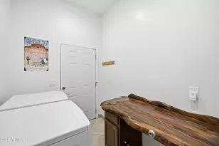 318 S Goldfield Rd, Apache Junction, AZ 85119 - Photo 36