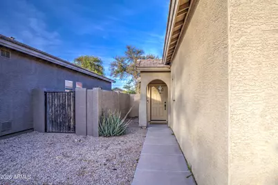 3462 W Hayden Peak Drive, San Tan Valley, AZ 85144 - Photo 2