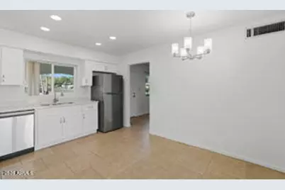 15601 N 22nd Street, Phoenix, AZ 85022 - Photo 6