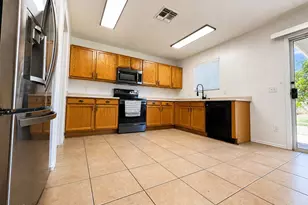 13188 W Crocus Dr, Surprise, AZ 85379 - Photo 10