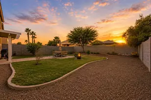 13188 W Crocus Dr, Surprise, AZ 85379 - Photo 28