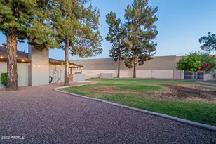 4026 S Holbrook Ln, Tempe, AZ 85282 - Photo 48