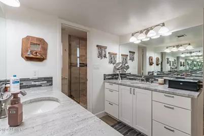 4021 S Holbrook Lane, Tempe, AZ 85282 - Photo 34