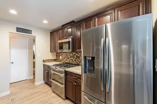 4021 S Holbrook Ln, Tempe, AZ 85282 - Photo 26