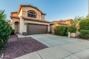 3206 E Kristal Way, Phoenix, AZ 85050 - Photo 2