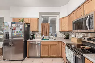 3206 E Kristal Way, Phoenix, AZ 85050 - Photo 12