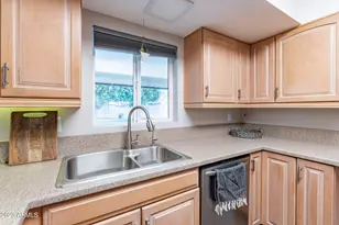 4016 S Holbrook Ln, Tempe, AZ 85282 - Photo 16