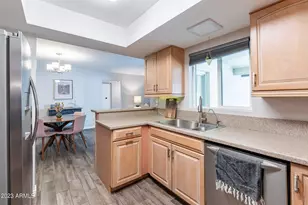 4016 S Holbrook Ln, Tempe, AZ 85282 - Photo 12