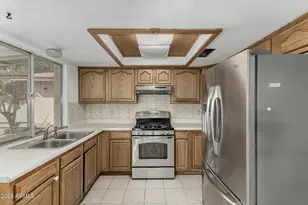 8847 W Mulberry Dr, Phoenix, AZ 85037 - Photo 10