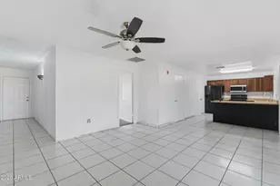 7238 W Canterbury Dr, Peoria, AZ 85345 - Photo 6