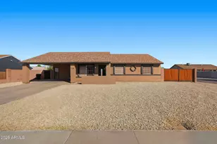 7238 W Canterbury Dr, Peoria, AZ 85345 - Photo 2