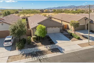18365 W Ida Lane, Surprise, AZ 85387 - Photo 2