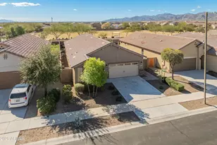 18365 W Ida Ln, Surprise, AZ 85387 - Photo 2