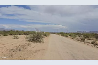 495Xx N 527th Drive #-, Aguila, AZ 85320 - Photo 8
