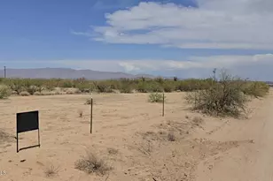 495Xx N 527th Dr, Aguila, AZ 85320 - Photo 1