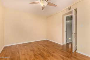 3601 W Tierra Buena Ln, Phoenix, AZ 85053 - Photo 6