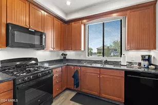34457 N Legend Trail Pkwy, Scottsdale, AZ 85262 - Photo 12