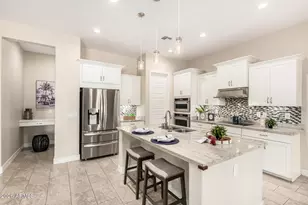 3888 E Chestnut Ln, Gilbert, AZ 85298 - Photo 14