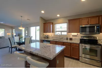 40752 W Walker Way, Maricopa, AZ 85138 - Photo 14