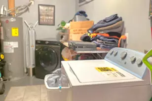 8109 W Montecito Ave, Phoenix, AZ 85033 - Photo 10