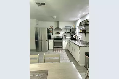 8109 W Montecito Avenue, Phoenix, AZ 85033 - Photo 1