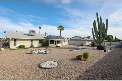 19610 N Lakeforest Drive, Sun City, AZ 85373 - Photo 38