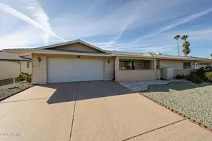 19610 N Lakeforest Dr, Sun City, AZ 85373 - Photo 2