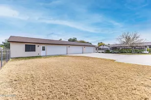 338 E Harvard Ave, Gilbert, AZ 85234 - Photo 44