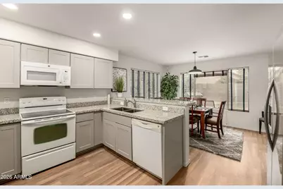 20225 N 71st Lane, Glendale, AZ 85308 - Photo 12