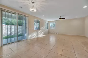 4625 E Beck Ln, Phoenix, AZ 85032 - Photo 2