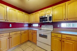 11218 W Calle De La Luna, Phoenix, AZ 85037 - Photo 8