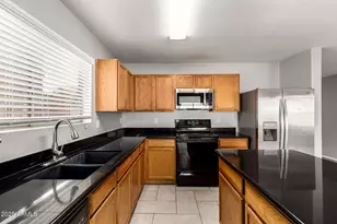 2874 W Mineral Butte Dr, San Tan Valley, AZ 85144 - Photo 12