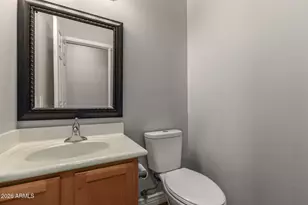 748 N Swan Dr, Gilbert, AZ 85234 - Photo 22