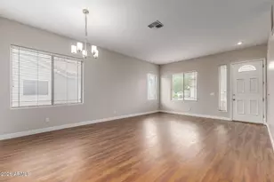 748 N Swan Dr, Gilbert, AZ 85234 - Photo 6