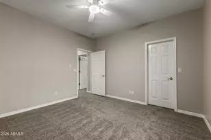 748 N Swan Dr, Gilbert, AZ 85234 - Photo 26