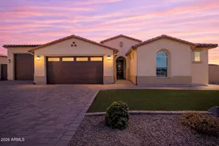 13531 W Tuckey Ct, Glendale, AZ 85307 - Photo 2