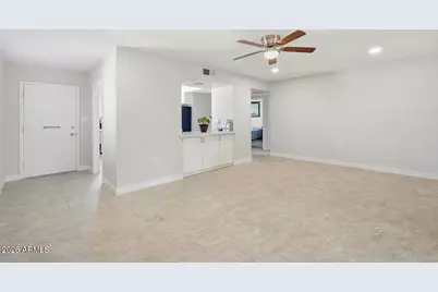10224 N 105th Avenue, Sun City, AZ 85351 - Photo 8