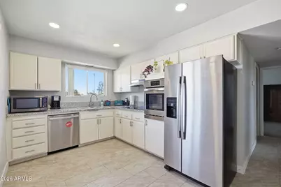 10224 N 105th Avenue, Sun City, AZ 85351 - Photo 12