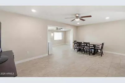 10224 N 105th Avenue, Sun City, AZ 85351 - Photo 8