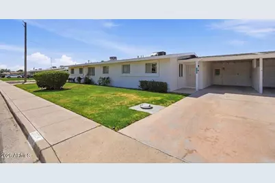 10224 N 105th Avenue, Sun City, AZ 85351 - Photo 1