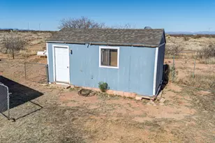 9398 E Bloomfield Rd, Hereford, AZ 85615 - Photo 26