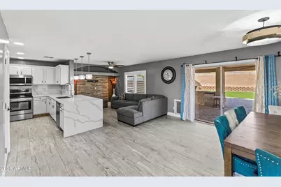 13014 W Paradise Drive, El Mirage, AZ 85335 - Photo 6