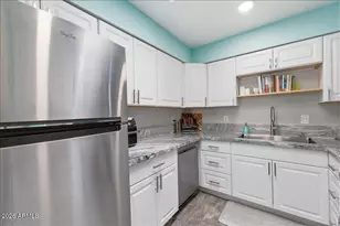 4175 E Pecan Rd, Phoenix, AZ 85040 - Photo 16