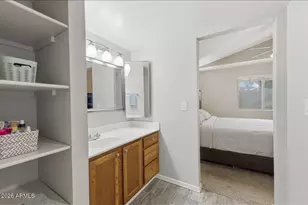 4175 E Pecan Rd, Phoenix, AZ 85040 - Photo 32