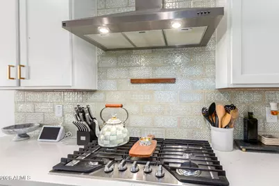 638 W Lowell Drive, San Tan Valley, AZ 85140 - Photo 8