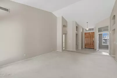 16651 S 18th Way, Phoenix, AZ 85048 - Photo 8